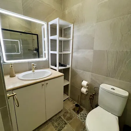 Apartamento Casa Naty, Espacioso Renovado En El Centro De *